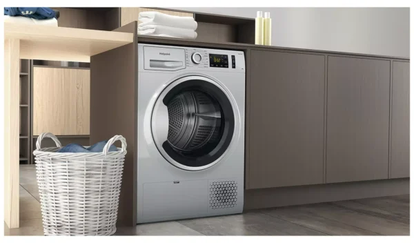 Hotpoint NTM1192UK 9KG Heat Pump Tumble Dryer - White - Image 4