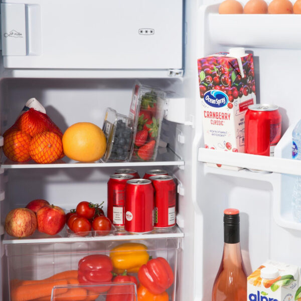 Sia LFIWH 48cm White Free Standing Under Counter Fridge with 3 Ice Box - Image 4