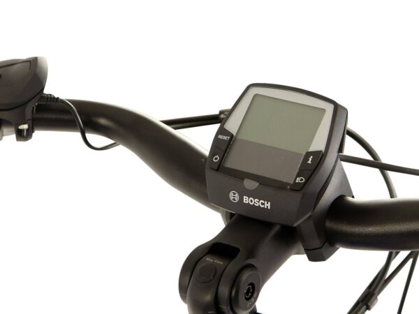 Raleigh Motus Tour Lowstep Hub Electric Hybrid Bike – Red - Image 4
